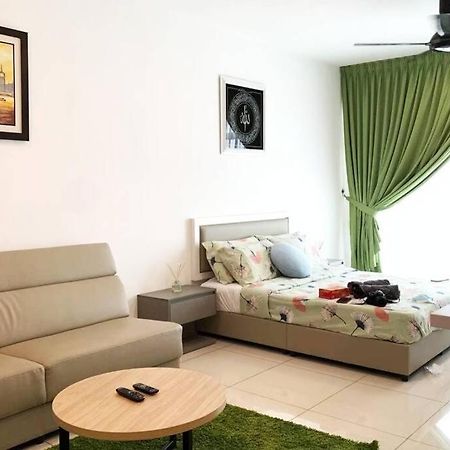 Zy Studio @ Evo Soho Bangi Astro Wifi Netflix Екстериор снимка