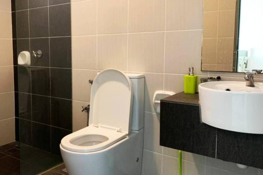 Zy Studio @ Evo Soho Bangi Astro Wifi Netflix Екстериор снимка